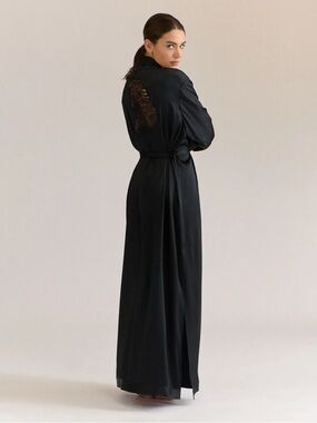 LIVY KIMONO DALLAS $1300 One size NWT